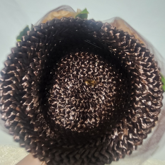 Vintage 1950s/1960s Brown Woven Straw Brimmed Floral Net Hat Church Garden Party main image 10